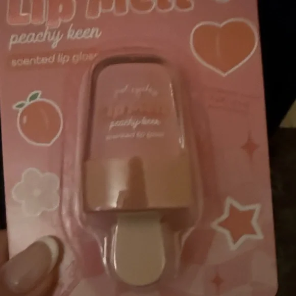 Peachy Keen Lip Melt Scented Lip Gloss - Picture 3 of 3